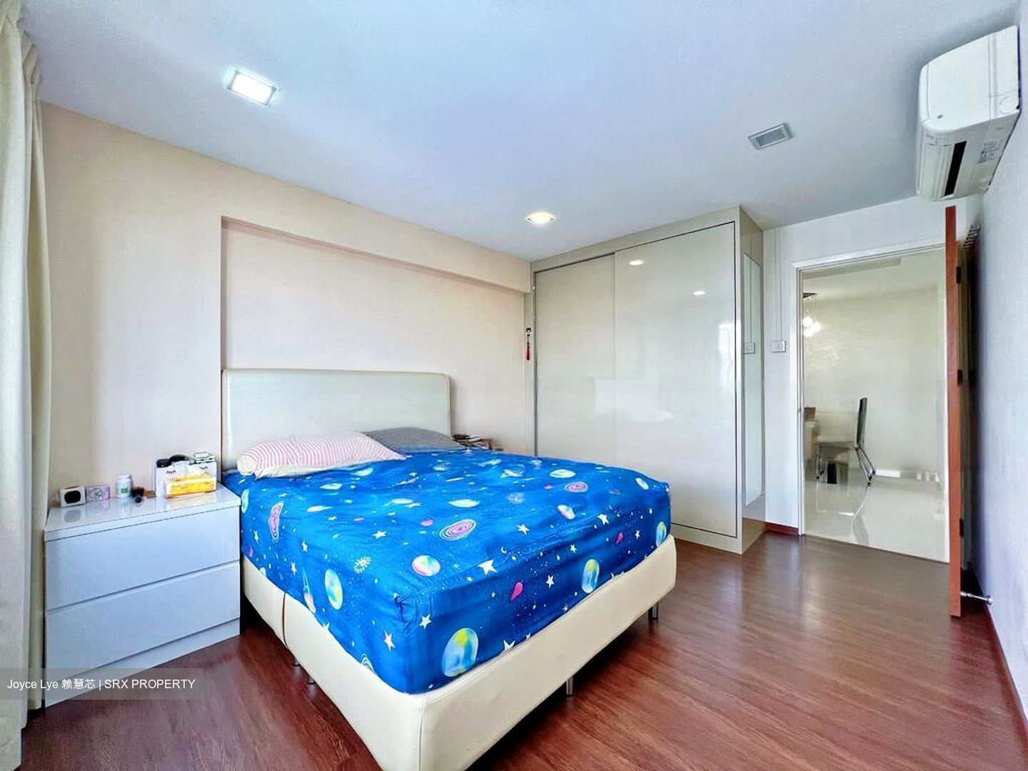 Blk 212 Jurong East Street 21 (Jurong East), HDB 5 Rooms #445772941